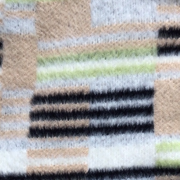 Kendall & Kylie Multi-colored patterned Cardigan in Sz XS - NWOT - Picture 4 of 6